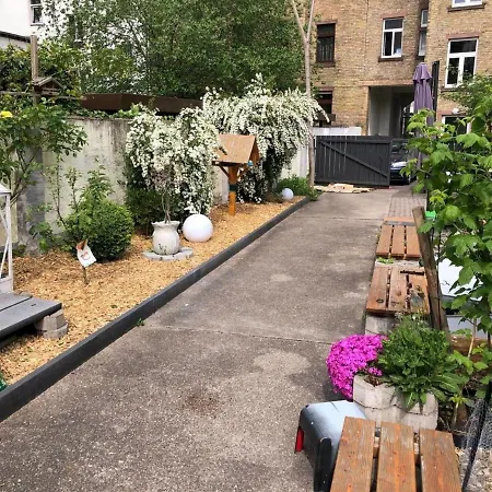Luxus Bungalow Sehr Zentral Garten Parkplatz * 오펜바흐