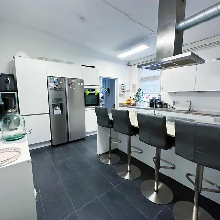 Luxus Bungalow Sehr Zentral Garten Parkplatz 펜션